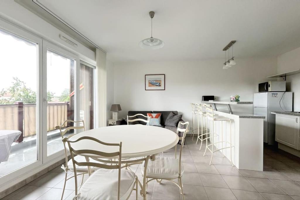T2 4 Couchages A 2 Pas Du Bassin Apartment Gujan-Mestras Exterior foto